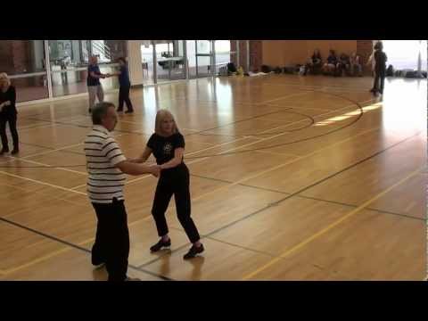 ZEMER NOOGE Israeli Couple Dance at 2012 HORA SHALOM ISRAELI DANCE CAMP in Perth, W. Australia