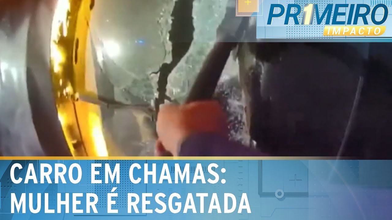 Mulher presa em carro em chamas após acidente é resgatada | Primeiro Impacto (01/11/24)