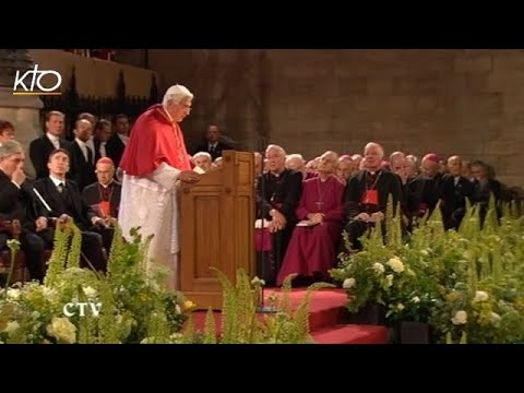 Discours de Benoit XVI au monde de la culture et aux responsables politiques