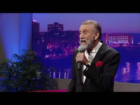 Ray Stevens - "Mississippi Squirrel Revival" (Live on CabaRay Nashville)