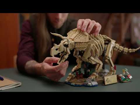 Gambar LEGO Dinosaur Fossils Triceratops Set 1154 pcs 77985 - Cokelat