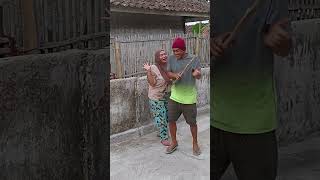 Download lagu Lagi dan lagi si oaling kuat kena prank😂🤣 #comedy #couple #funny # #funnyvideo #humor#entertainment mp3 Download lagu Lagi dan lagi si oaling kuat kena prank😂🤣 #comedy #couple #funny # #funnyvideo #humor#entertainment mp3