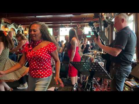 10 Cats Down - Hit the road Jack