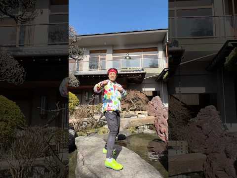 2階から来るボールをトラップしろww#shorts