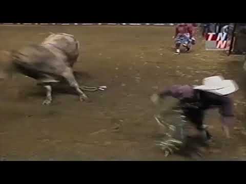 Quick Draw bucks Jesse Schellhamer - 01 PBR Bakersfield