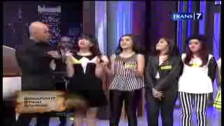 Download lagu Hitam Putih 2 Desember 2013 Part 3 Blink, JKT48 Team K mp3 Download lagu Hitam Putih 2 Desember 2013 Part 3 Blink, JKT48 Team K mp3