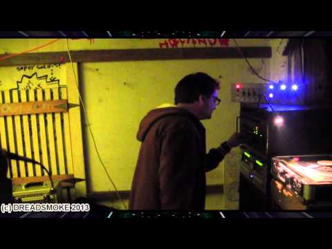 CRUCIAL ALPHONSO ft missing link @ coronation dub pt5 rise up \ int.landhuis'' gent 1-11-2013