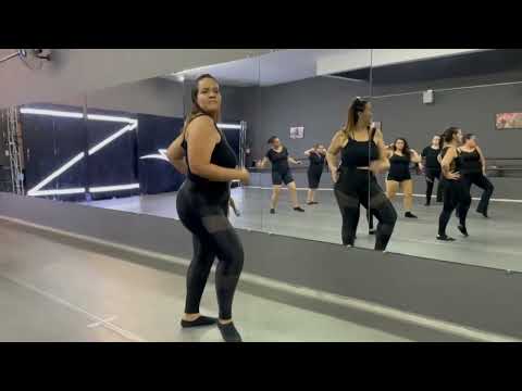 Coreografia Jazz Iniciante - Baby One More Time - Britney Spears