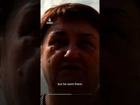 Ukrainians mourn community leader killed in Russian strike on Myla | AJ #shorts