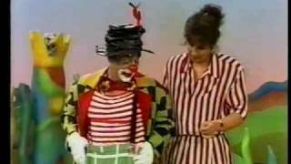 Heinz Zuber Clown Enrico Dschungelparty Knopfannähen