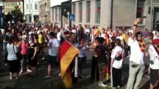 preview picture of video 'Partykreisel Alfeld WM 2010 Achtelfinale GER-ENG 4:1'