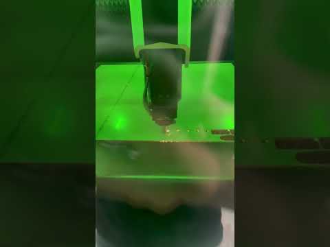 Anteprima video dettaglio del prodotto OREE LASER  PG3015U  2024