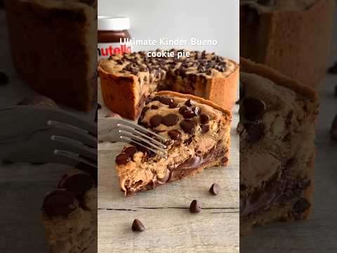 Would you try this cookie pie? #easyrecipe #shorts