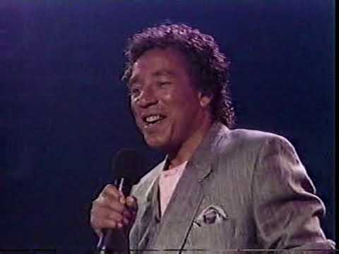 Smokey Robinson & ABC 7-16-87 late night TV performance