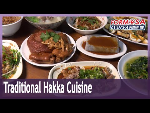 A loja de macarrão Neipu serve pratos clássicos do Hakka há mais de um século