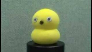 Keepon dancing to Der dritte Raum - Plutonium