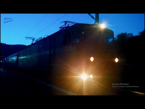 EA 334 cu dunga tricolora in Halta Saline