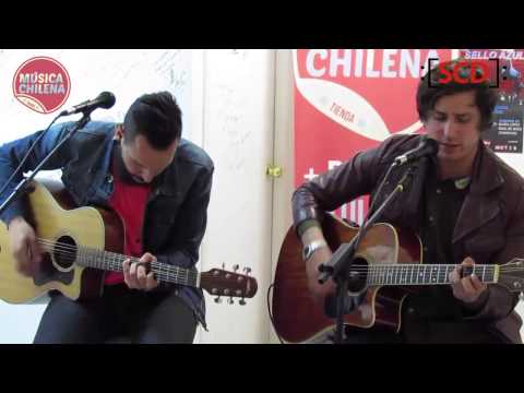 Prefiero Fernández - Set Acústico / Tienda Música Chilena / Miércoles 23-10-2013