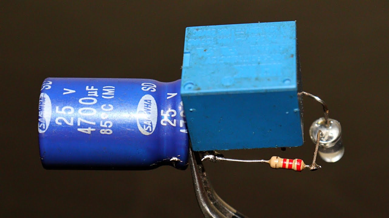 LED Blink with 12-volt Relay and 4700uf Capacitor | MakeloGy