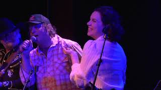 Gram Parsons Tribute &quot;Cash On The Barrelhead&quot; Caleb &amp; Caitlin