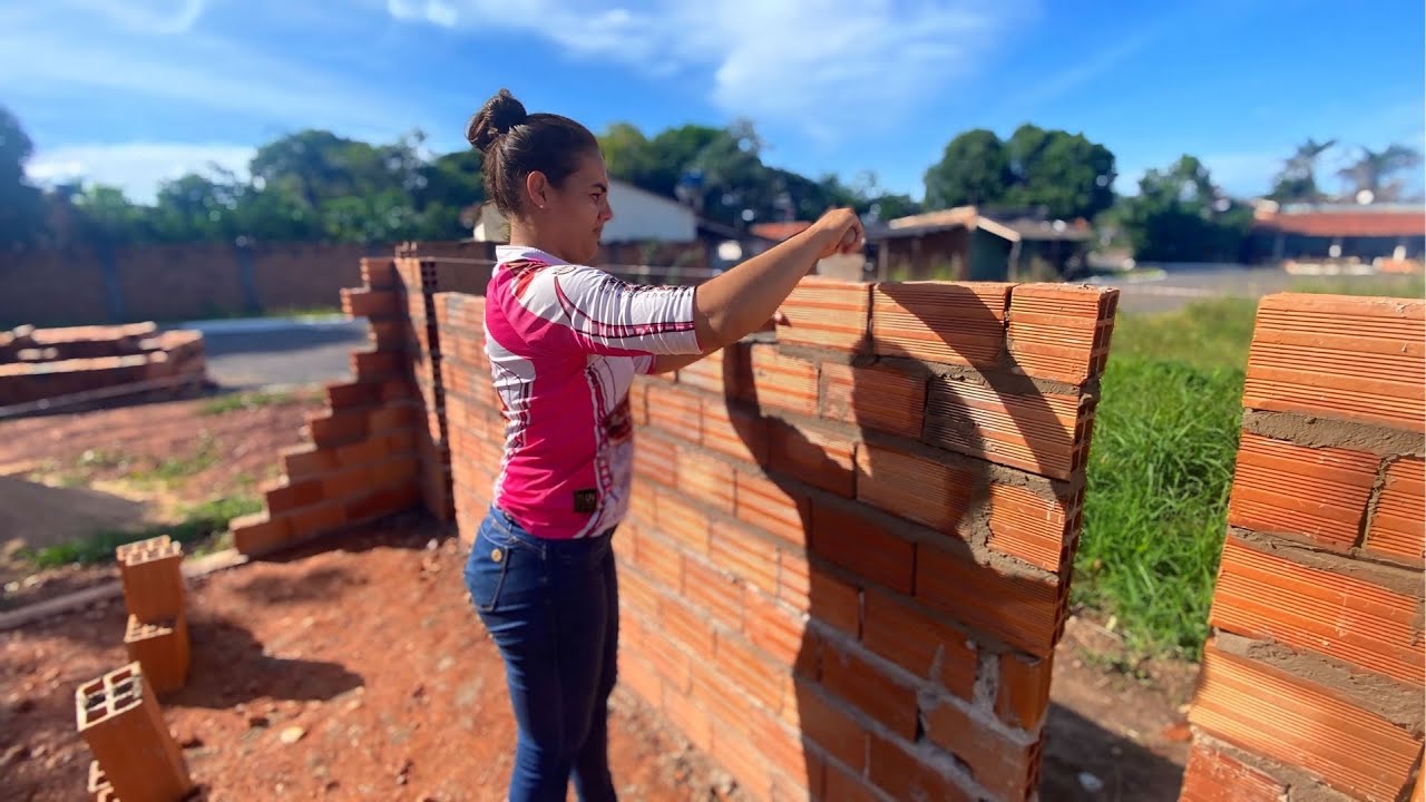ELA MOSTROU QUE MULHER PEGA NO PESADO! DIA DE MUITO TRABALHO NO RANCHINHO! Pescaria.