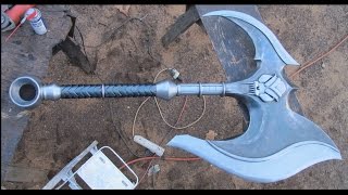 Darius&#39; Axe. 106lbs (7 1/2 st)!