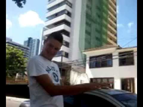 Mc Pisten Dando Uma Palinha   BUM BUM NO CHÃO
