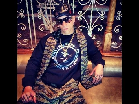 Soulja-P - Come Get Me Ft Lil Zane (Official Music Video)