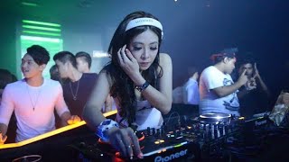 Download lagu DJ KARO KUTAMBARI LUKA PUSUHKU X ANCUR ANCURAN X SINGETKEN GELARKU JUNGLE DUTCH BASS BETON mp3