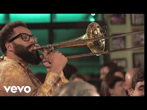 Moacyr Luz & Samba do Trabalhador - Prá Que Pedir Perdão (Ao Vivo)