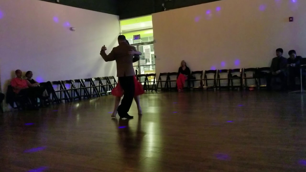 Lorena Gonzales & Gaston Camejo - performance at SiliconValley Milonga on 9/12/18 (1 of 3)