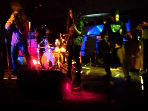 NEVERLAND ("something in the way" Nirvana´s Cover)