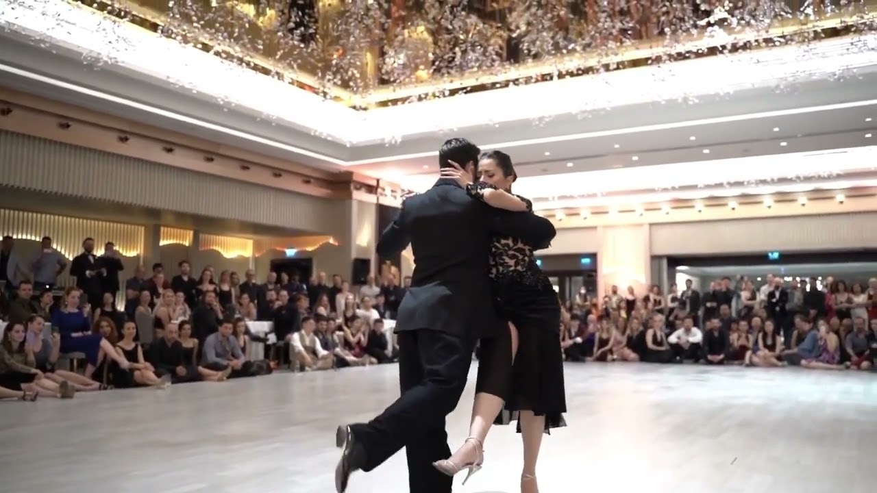 Video thumbnail for Vanesa Villalba in Kiky Adam Dance Fashion at TanGOTOistanbul PT 1/3