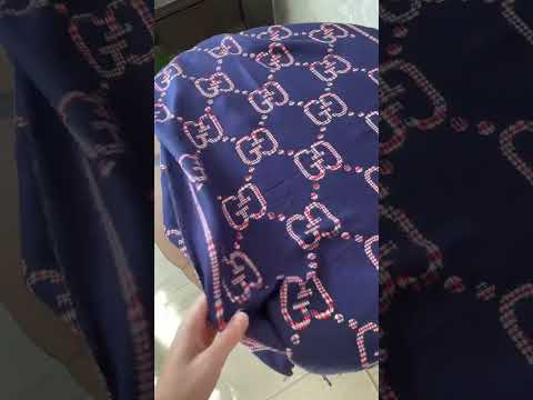 фото палантин gucci кашемировый 0