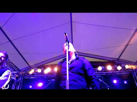 Videoclip de Ich will dich haben (Orchestral Version) (Live in Berlin) — Die Prinzen