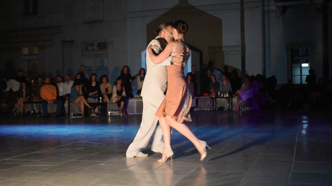 Fabian Ballejos & Gina Nikolitsa - Sin Rumbo Fijo vals Athens 26/5/2018 2/4