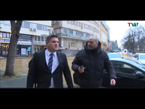 Защо Възраждане обслужи Пеевски и защо Крум Зарков е точният лидер за БСП?