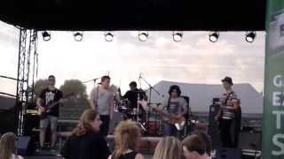 Video 2FALL - půlka YOU DISAPPEARED + WE ARE DRUNK