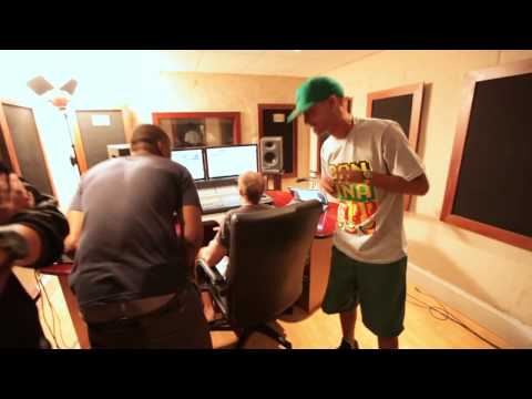 Tumi, Youngsta and Reason @ Red Bull Studio Cape Town