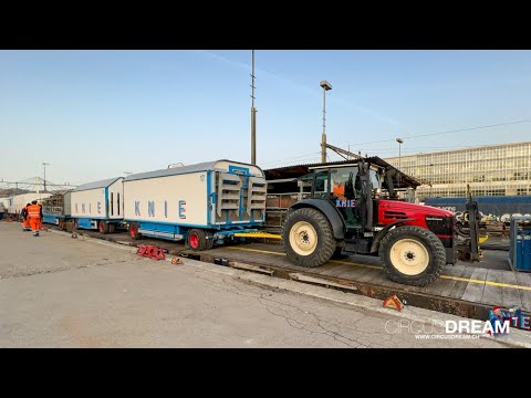 Schweizer National-Circus Knie (Mit Bastian Baker und Ursus & Nadeschkin) - Winterthur (ZH) 2022 (2)
