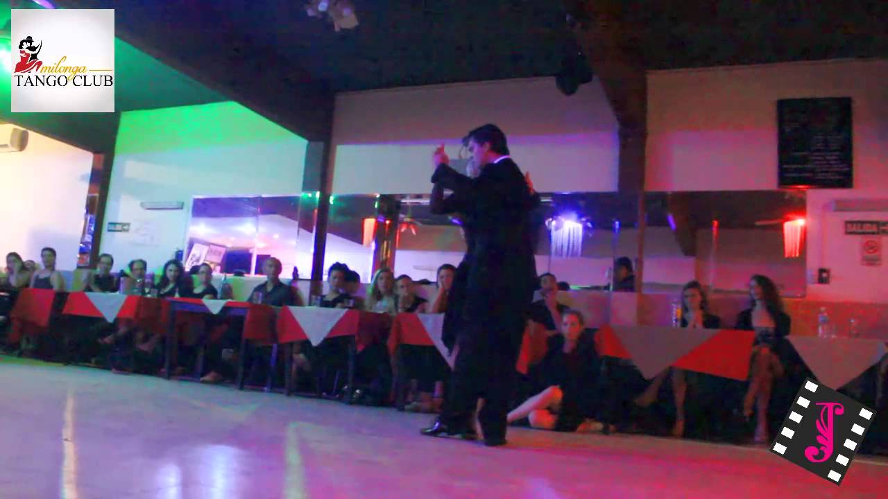 TAMARA BISCEGLIA Y EBER BURGER en el Tango Club