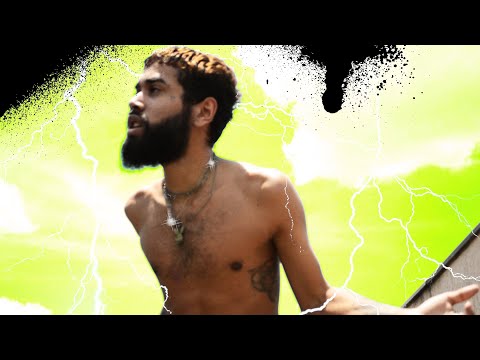 YUNGLiAN MEDiOCRE BROKE BOi - MOSHPiT (Official Video)