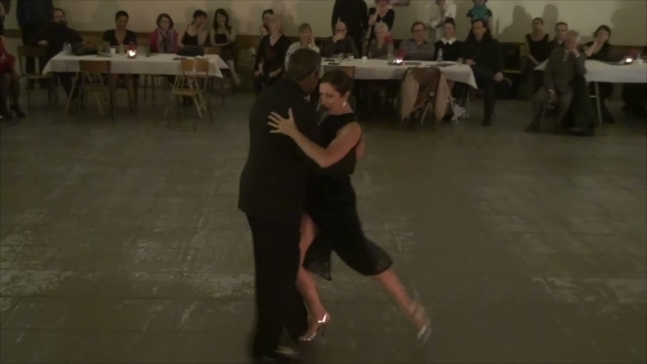 Video thumbnail for Sandra Messina & Ricardo Calvo: "Sencillo pero vistoso" @ Crypte des Abbesses Parijs