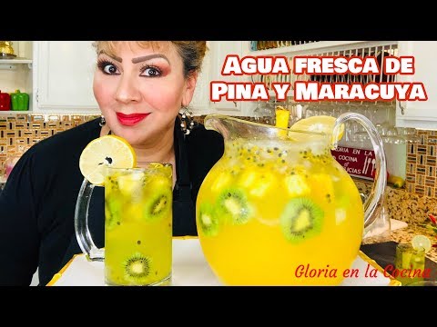 Agua fresca de Pina y Maracuya