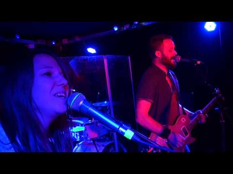 ENOSENSE - Troublemaker  (live at Le Gibus Café 06/09/15)