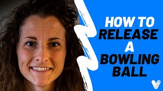 Slo-motion bowling release- Verity Crawley