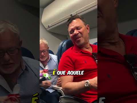 He Helped a Stranger on the Plane and Was Rewarded!😱 #solidarity #heartwarming #surprise
