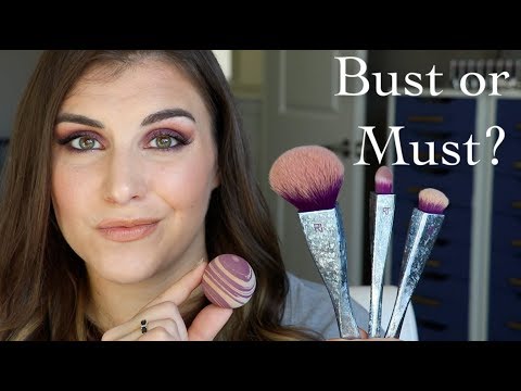 Real Techniques Ruler of the Skies Brush Set Review | Bailey B. Video