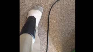 Pop pop/ it hurts, yippee