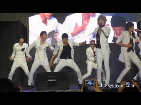 011412 ZE:A Live in Manila - Market Market Interview